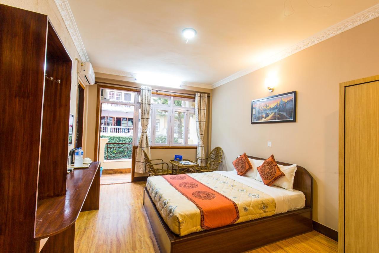 Hotel Acme Inn กาฐมาณฑุ ภายนอก รูปภาพ