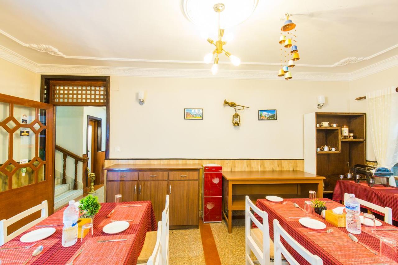 Hotel Acme Inn กาฐมาณฑุ ภายนอก รูปภาพ