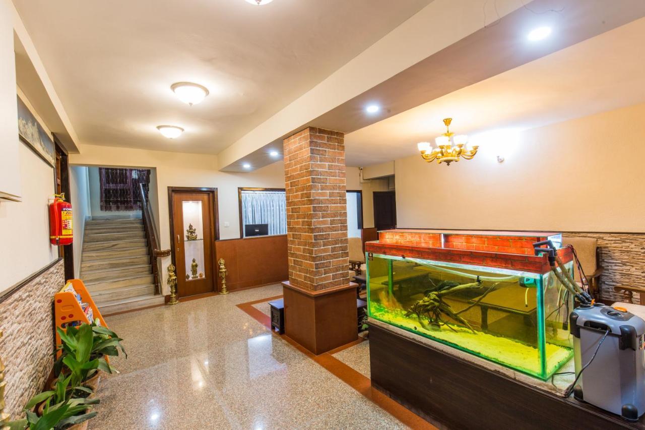 Hotel Acme Inn กาฐมาณฑุ ภายนอก รูปภาพ