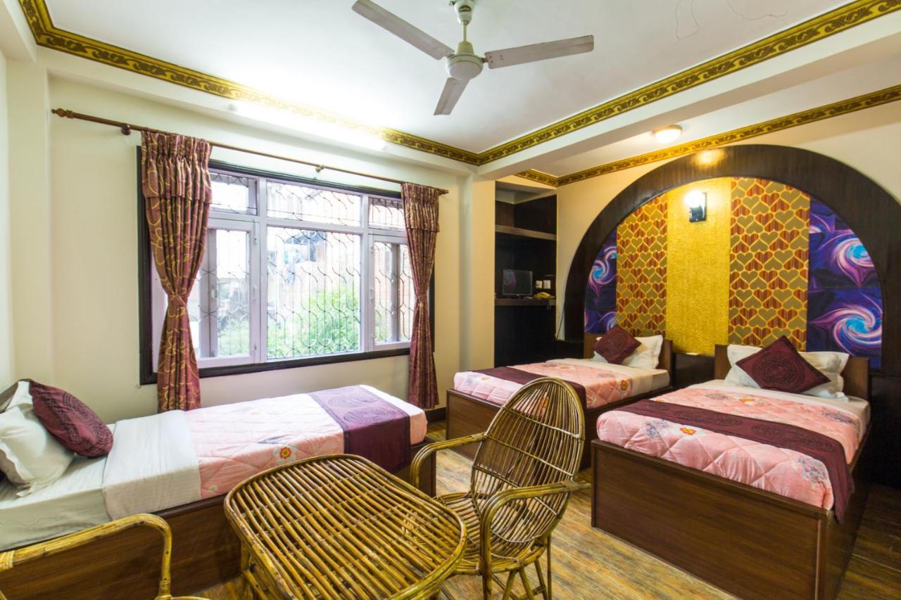 Hotel Acme Inn กาฐมาณฑุ ภายนอก รูปภาพ